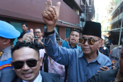 Viral Panji Gumilang Pamit ke Ribuan Santri sebelum Ditetapkan Tersangka, Berpesan Agar Rajin Belajar