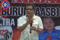 Berikut Deretan Pernyataan Kontroversial Rocky Gerung