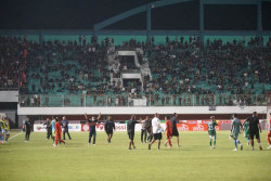 Hasil PSS vs Persija, Kalah di Maguwoharjo, Suporter Super Elja Protes hingga Masuk Lapangan
