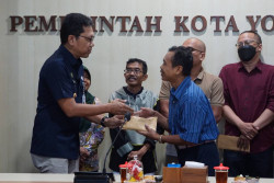 Jadi Korban Kebakaran, 7 Keluarga di Umbulharjo dan Gondokusuman Terima Bantuan Rp69 Juta