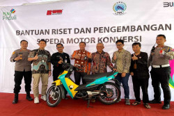 PLN Bangun Bengkel Motor Konversi di Solo