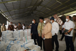 Tempat Pengolahan Sampah Terintegrasi Sindu Mandiri Diresmikan