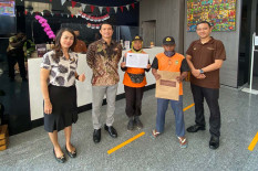 Peringati Hari Kemerdekaan Republik Indonesia ke 78, Malioboro Prime Hotel Beri Apresiasi untuk Pahlawan Kebersihan