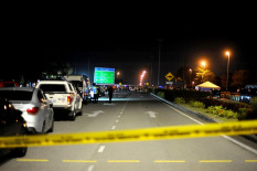 Pesawat Jet Pribadi Jatuh di Jalan Raya, Puing Dibersihkan, 10 Tewas Hanya 1 yang Utuh