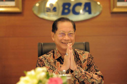 Bos BCA Hibahkan 8 Juta Saham BBCA ke Anak