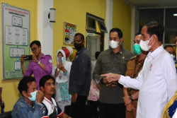 Kemenkes Tegaskan Dokter dan Nakes Tak Bisa Serta-Merta Dipidana
