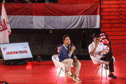 Gibran dan Budiman Datangi Acara PSI, Begini Reaksi PDIP