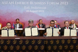 Bersama ACE, PLN Gandeng 2 Perusahaan Listrik Malaysia Kembangkan Sistem Interkoneksi Antarnegara