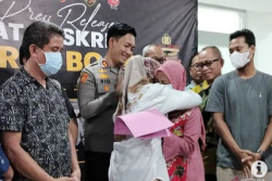 Ibu Bayi Tertukar di Bogor Bertemu, Keduanya Tinggal Sebulan di Rumah Bersama Sebelum Berpisah