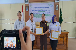 Kejaksaan Negeri Kulonprogo Dapat Penghargaan karena Bantu Tagih Iuran BPJS