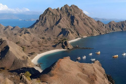 Menikmati Keindahan Alam Nusa Tenggara Timur yang Menyejukkan Mata