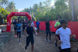 Ratusan Pelari Jelajahi Kebun Salak di Turi Sleman