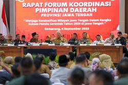 Ganjar Pranowo Ajak Kepala Daerah Kompak dengan Forkopimda Membangun Pemilu 2024 Bebas Hoaks