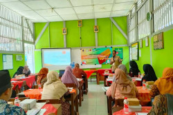 Membangun Siaga Bencana di Lingkungan Sekolah, Ini yang Dilakukan Stikes Surya Global