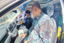 Warga Kebumen Terima Hadiah Mobil Listrik dari Gelegar Cuan PLN Mobile