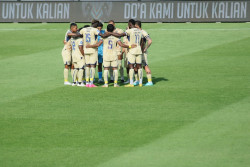 Prediksi Skor Arema FC vs Borneo FC: Susunan Pemain dan Head to Head