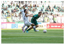Hasil Persebaya vs Persib: Skor 2-3, Bajul Ijo Gagal Meraih Poin