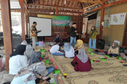 Tim Pengabdi UPNVY Dampingi Kelompok Petani di Bantul