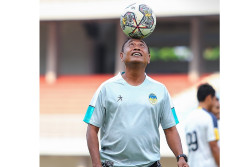 PSIM Jogja vs Persikab Bandung: Kas Hartadi Ajak Pemain Tampil seperti Laga Tandang