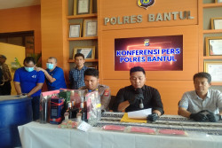 Tersangka Peracik Miras Maut Samas Ternyata Mantan Polisi