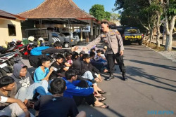 Berniat Tawuran, 25 Geng Remaja Diringkus Polisi