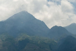 Hujan Deras, Kebakaran di Gunung Merbabu Padam