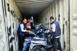 Penyelundupan Puluhan Motor dan Mobil Ilegal ke Timor Leste Digagalkan