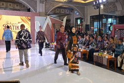 Gandeng IKM, Kenalkan Batik untuk Generasi Z