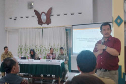 Politisi Muda PDIP Eko Suwanto Minta Pemda Tingkatkan Kesejahteraan Satlinmas & Jaga Warga