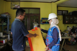 Manfaatkan Promo Diskon Tambah Daya PLN dengan Bayar 200 Ribuan, Produktivitas Pengusaha Konveksi Meningkat