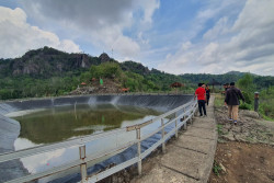 Embung Nglanggeran Gunungkidul Mengering, Tingkat Kunjungan Ikut Menyusut