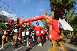 Generali Lindungi 10.000 Pelari Borobudur Marathon 2023