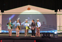 Rindra dan Jauva Terpilih Jadi Dimas Diajeng Jogja 2023-2025