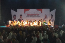 Yenny Wahid Ajak Santri dan Masyarakat Menangkan Ganjar-Mahfud secara Bermartabat