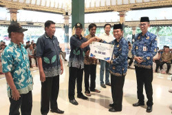 Girang, Ratusan Petani Tembakau di Sleman Terima BLT