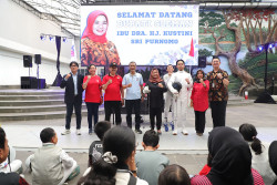 70 Pelajar Ikuti Kejuaraan Anggar Piala Bupati Sleman 2023
