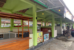Sepi karena Kurang Akses, Pedagang di Taman Kuliner Terminal Wonosari Berhenti Jualan