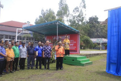 Memperkuat Bahasa Ibu melalui Sekolah di Papua