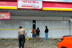 Mini Market di Kulonprogo Dibobol, Maling Gondol Rokok dan Uang