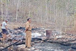 Bakar Sampah, Rumah Limasan Warga Gunungkidul Ludes Jadi Arang
