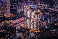 Bisnis Kartu Kredit SCBI Resmi Beralih ke Bank Danamon