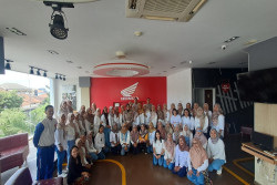 Astra Motor bersama Ditlantas Polda DIY Gelar Seminar Safety Riding