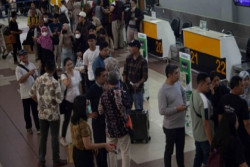Sempat Ditutup Akibat Erupsi Gunung Marapi, Bandara Minangkabau Kembali Dibuka