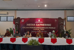 Fasilitasi Disabilitas Netra, KPU DIY Pastikan Tiap TPS Punya Dua Template Surat Suara