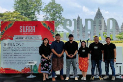 Ramaikan Pesta Pergantian Tahun di Candi Prambanan, Ada Sheila on 7 dan Shaggy Dog