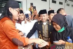 Bawaslu Dalami Video Bagi-bagi Uang Dilakukan Gus Miftah di Pamekasan