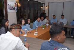 Ke Kupang, Gibran Temui Tokoh Lintas Agama dan Hadiri Konser Indonesia Maju