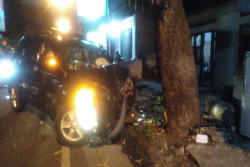 Lagi, Toyota Rush Alami Kecelakaan Tunggal di Bantul