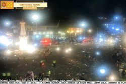 Wuih! Perayaan Tahun Baru di Kawasan Gumaton Sisakan 30 Ton Sampah
