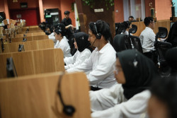 Mengenal Lebih Dekat Indah & Lily, Pemenang Kompetisi Contact Center Dunia dari PLN Grup Jateng-DIY